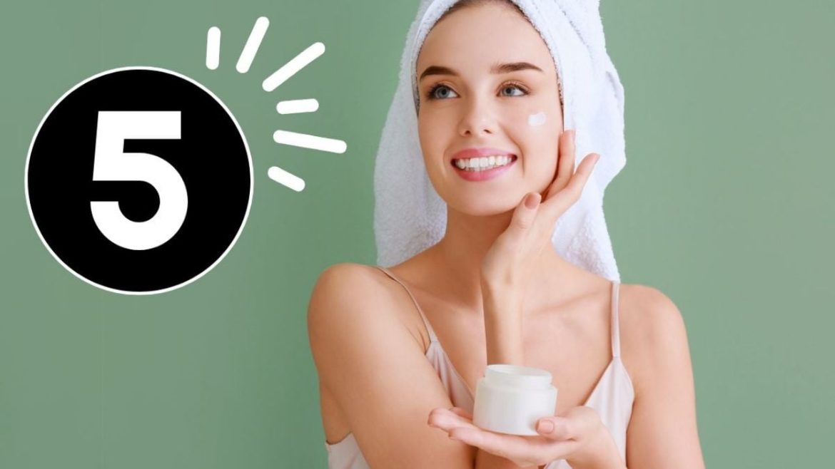 Estas son 5 cremas faciales que SÍ eliminan las manchas en el rostro y son tendencia en chicas +40