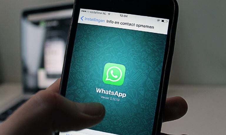 Ką reiškia, kai asmuo nekalba WhatsApp grupėse; Pagal psichologiją