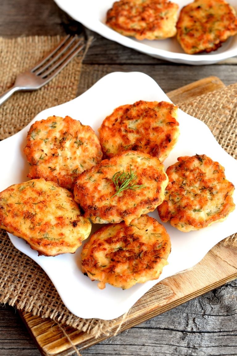 Šiuos morkų ir tarkuoto sūrio kroketus paruošite greičiau nei per 5 minutes.