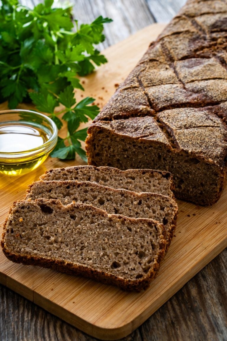 Per 30 minučių paruoškite šią duoną be miltų ir be glitimo, kad ji būtų pridėta prie jūsų valgio