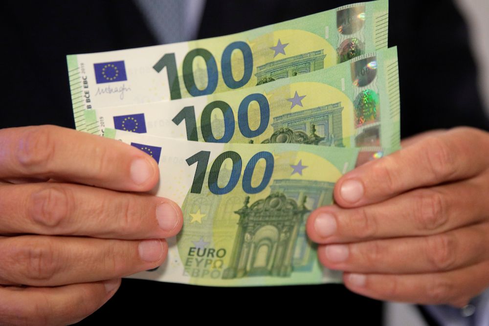 5–100 eurų banknotai dingsta: kaip išsaugoti senąsias kupiūras kaip kolekcininkas?