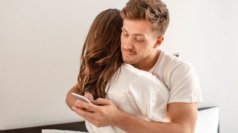 Ar įmanoma įveikti neištikimybę: kaip po skausmo gyventi toliau (arba ne)?