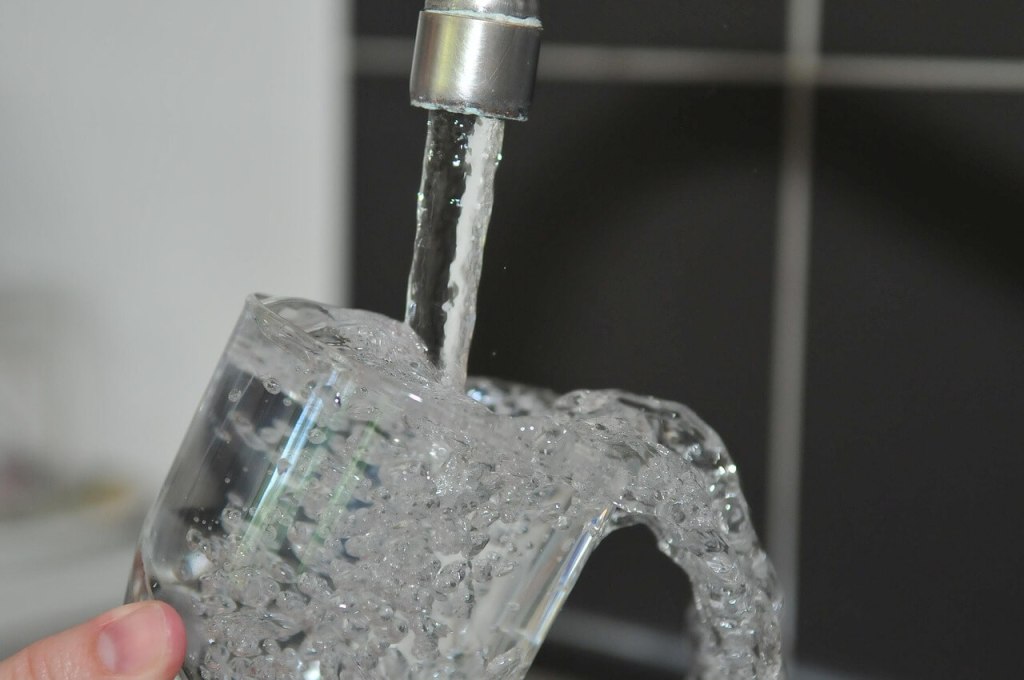 Ar yra toks dalykas kaip tikrai grynas vanduo? Mokslas turi aiškų (ir stebinantį) atsakymą 2
