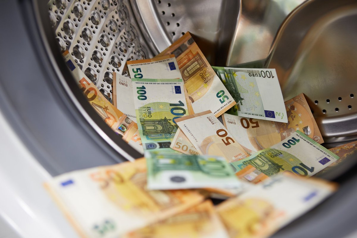 Skalbyklės durelių triukas, padėsiantis sutaupyti šimtus eurų ant elektros sąskaitos